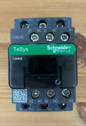 Schneider electric tesys cad32 - electric,